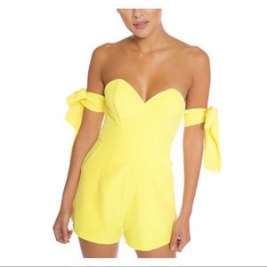 🔴 CLEARANCE YELLOW OFF THE SHOULDER PLAYSUIT